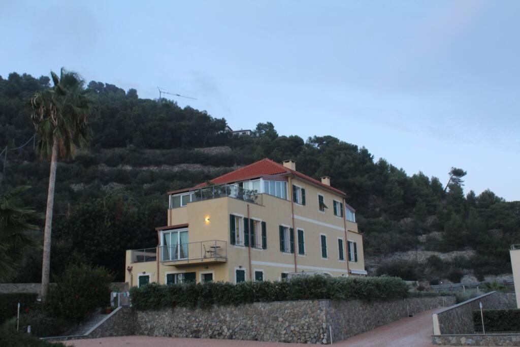 Appartamento Romantico Con Piscina Cervo Eksteriør billede